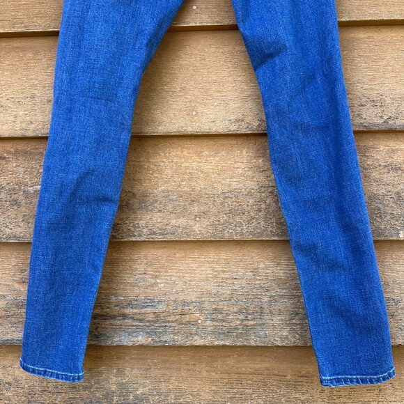 Hollister Embroidered Skinny Distressed MId-Rise Blue Jeans Size 5 - Picture 11 of 14